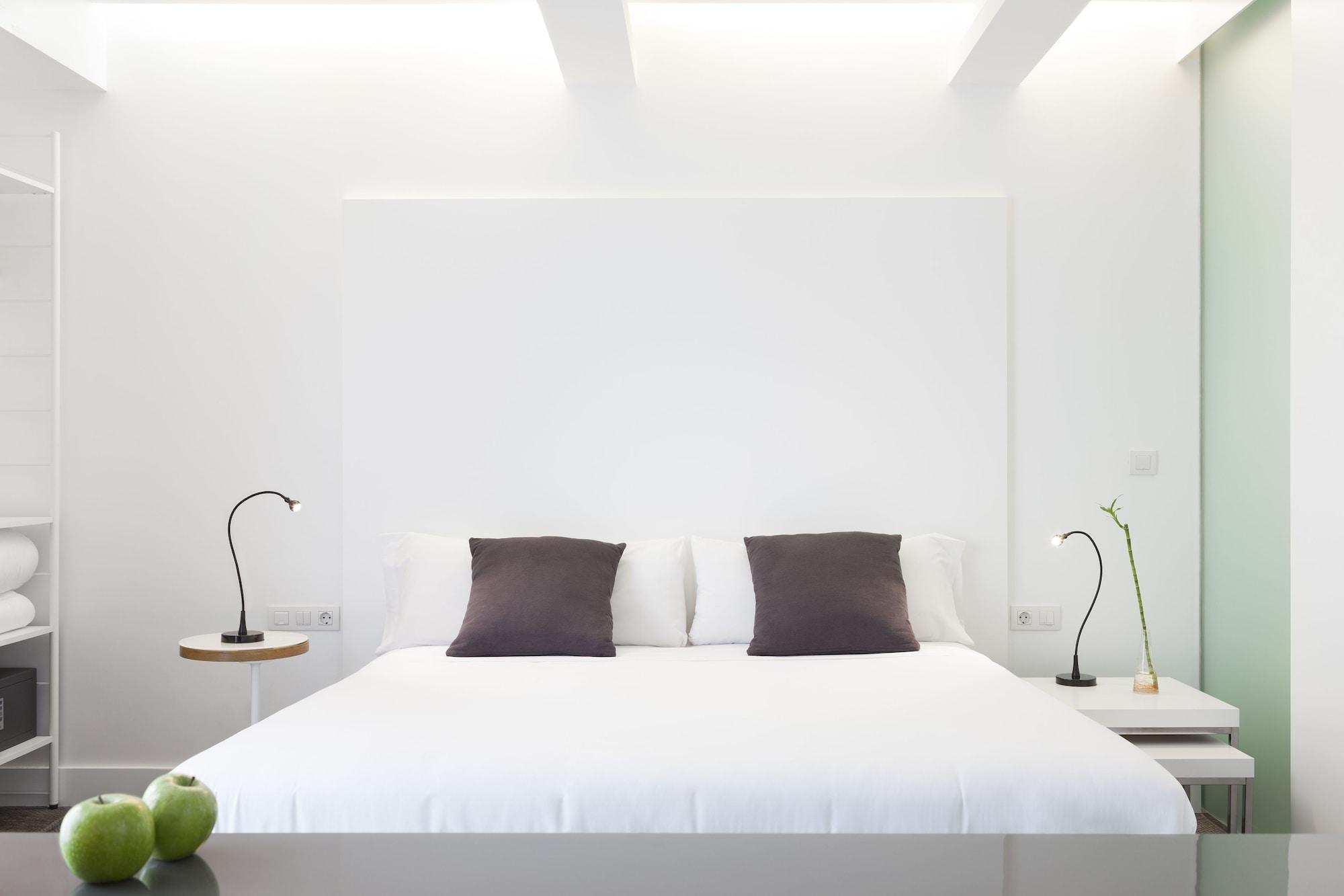 Artrip Hotel Madrid Bagian luar foto