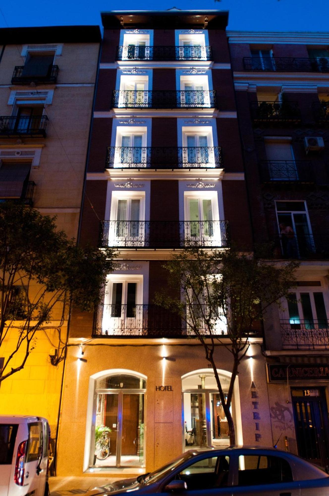 Artrip Hotel Madrid Bagian luar foto